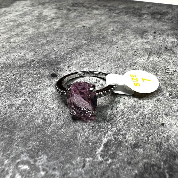 Ring Bomb Party Ring, NWOT, size 7, pink stone silver color band - Picture 6 of 7